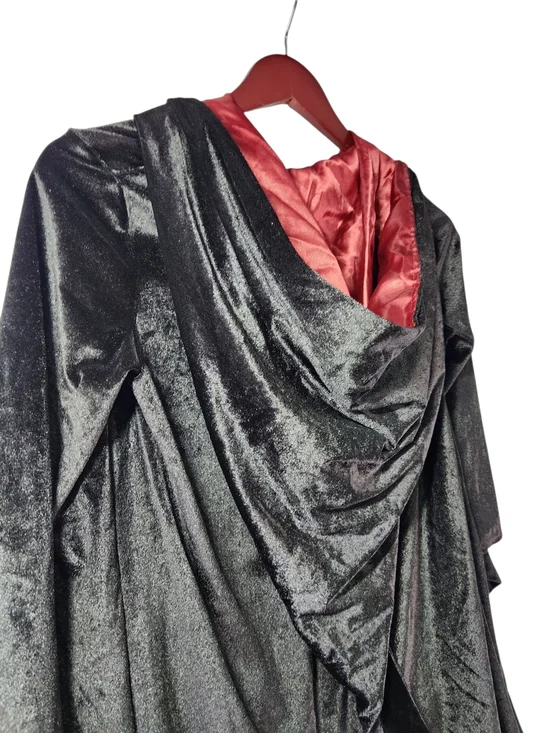 Harry Potter Velvet Gryffindor Robe Kids Size Med 7-8 Cosplay Halloween Wizard - Picture 4 of 11